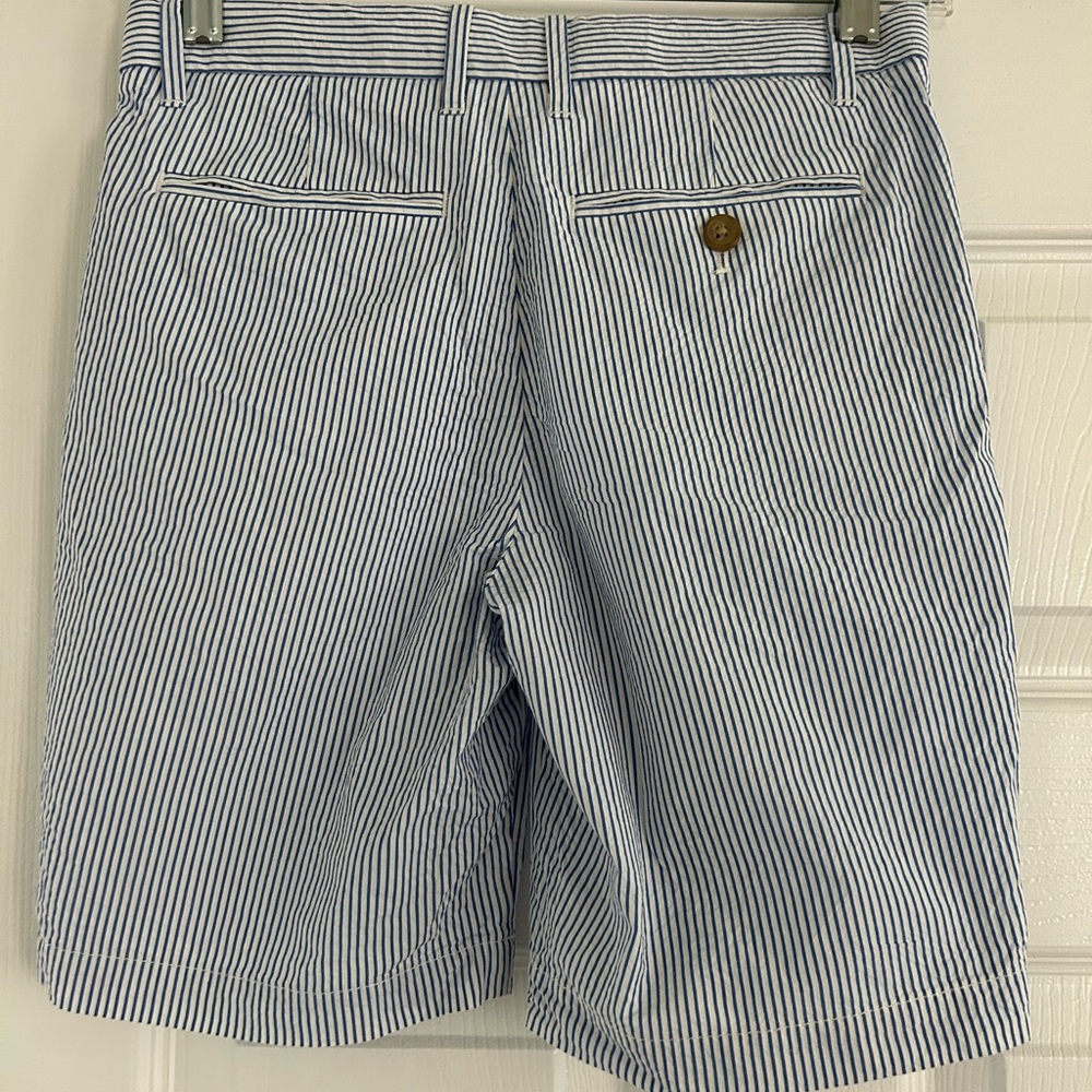 Crew cuts Seer sucker boy’s shorts